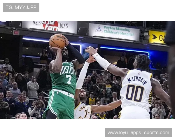 NBA杯：布朗32+9空砍，凯尔特人不敌魔术，凯尔特人队布朗